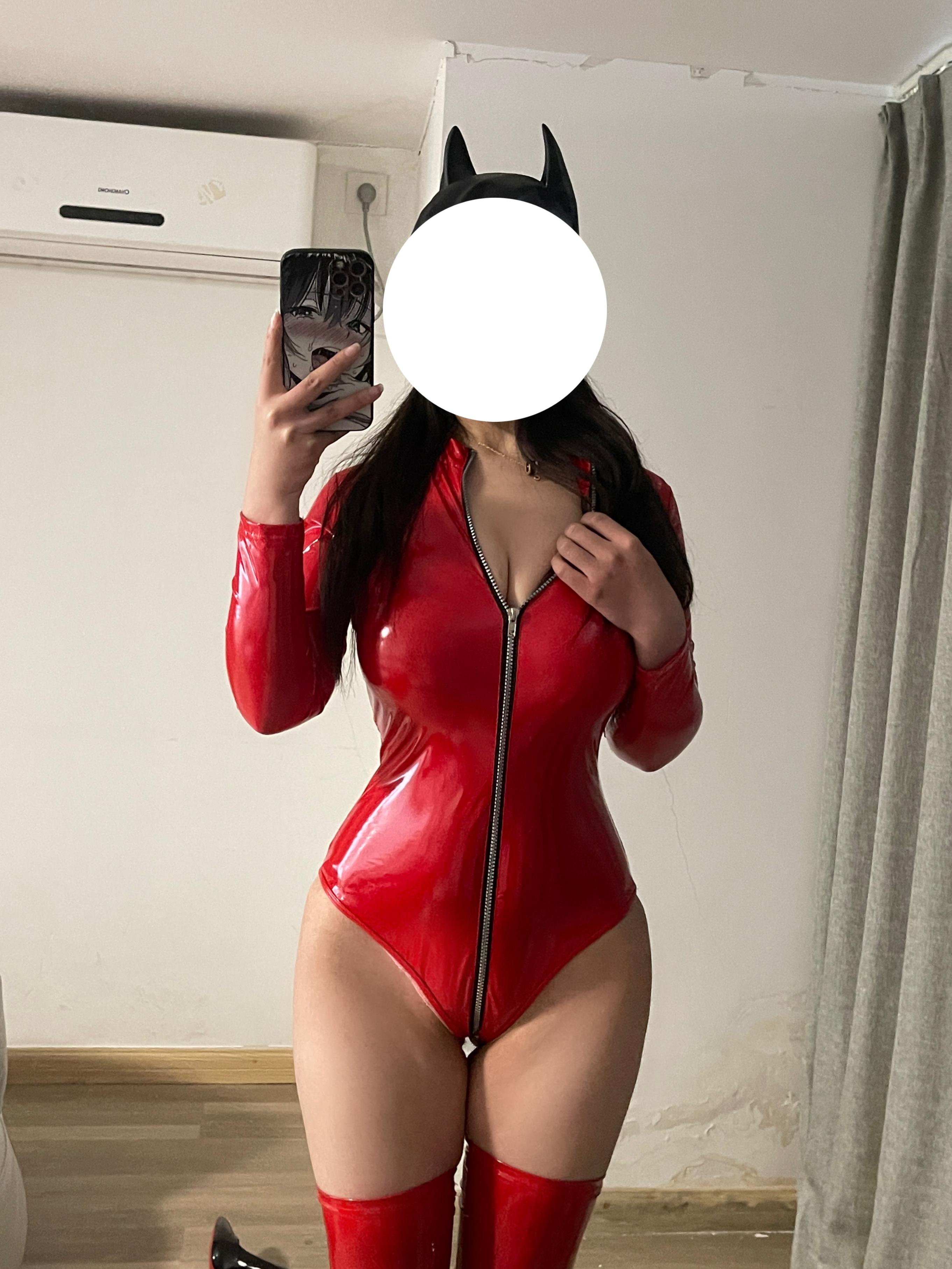 039桃沢樱呀--微密圈-红色皮衣-40P59MB-08-12