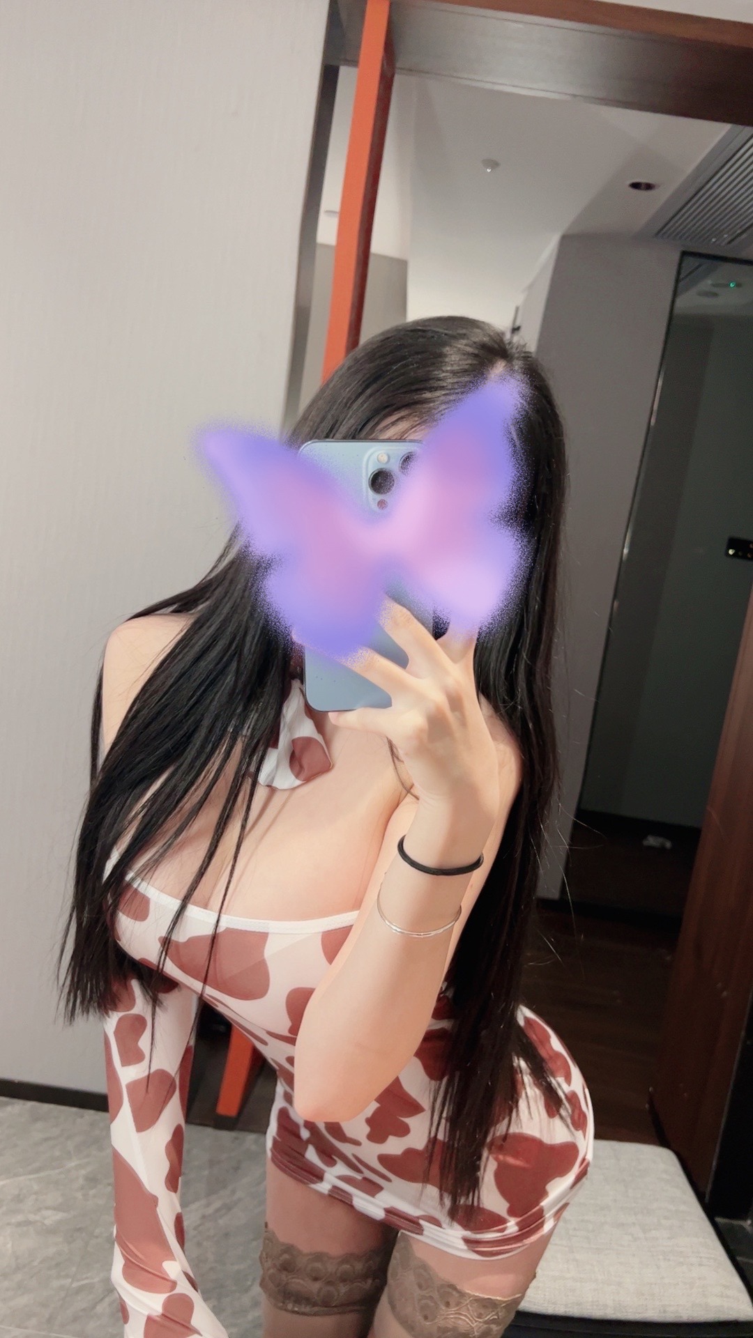 沈汝凡超哇塞-03-12