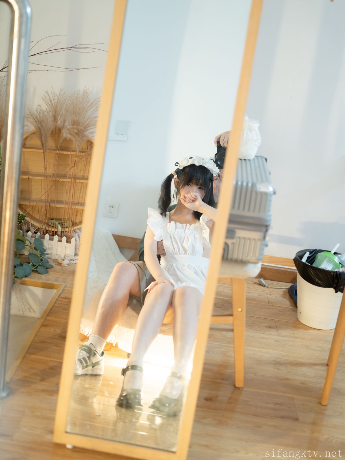 少女秩序-小鱼-居家女仆-R18-01-14