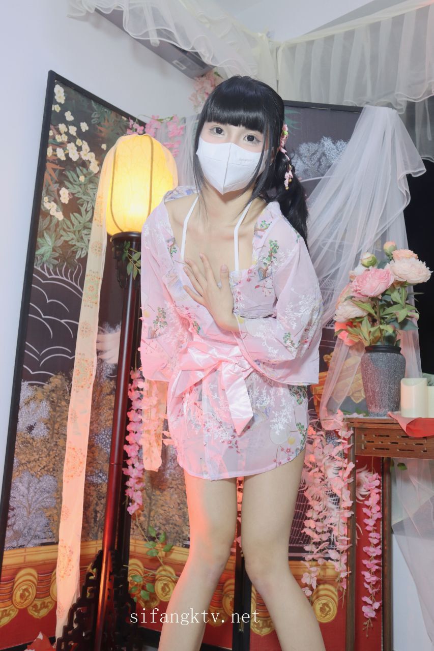 推特福利姬-Miao喵酱-裸舞炮击喷水高潮-02-20