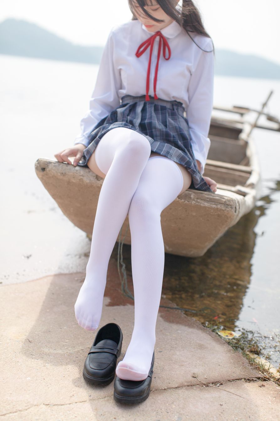 少女秩序写真-EXvol002-白丝格子裙80P-8426M-01-07