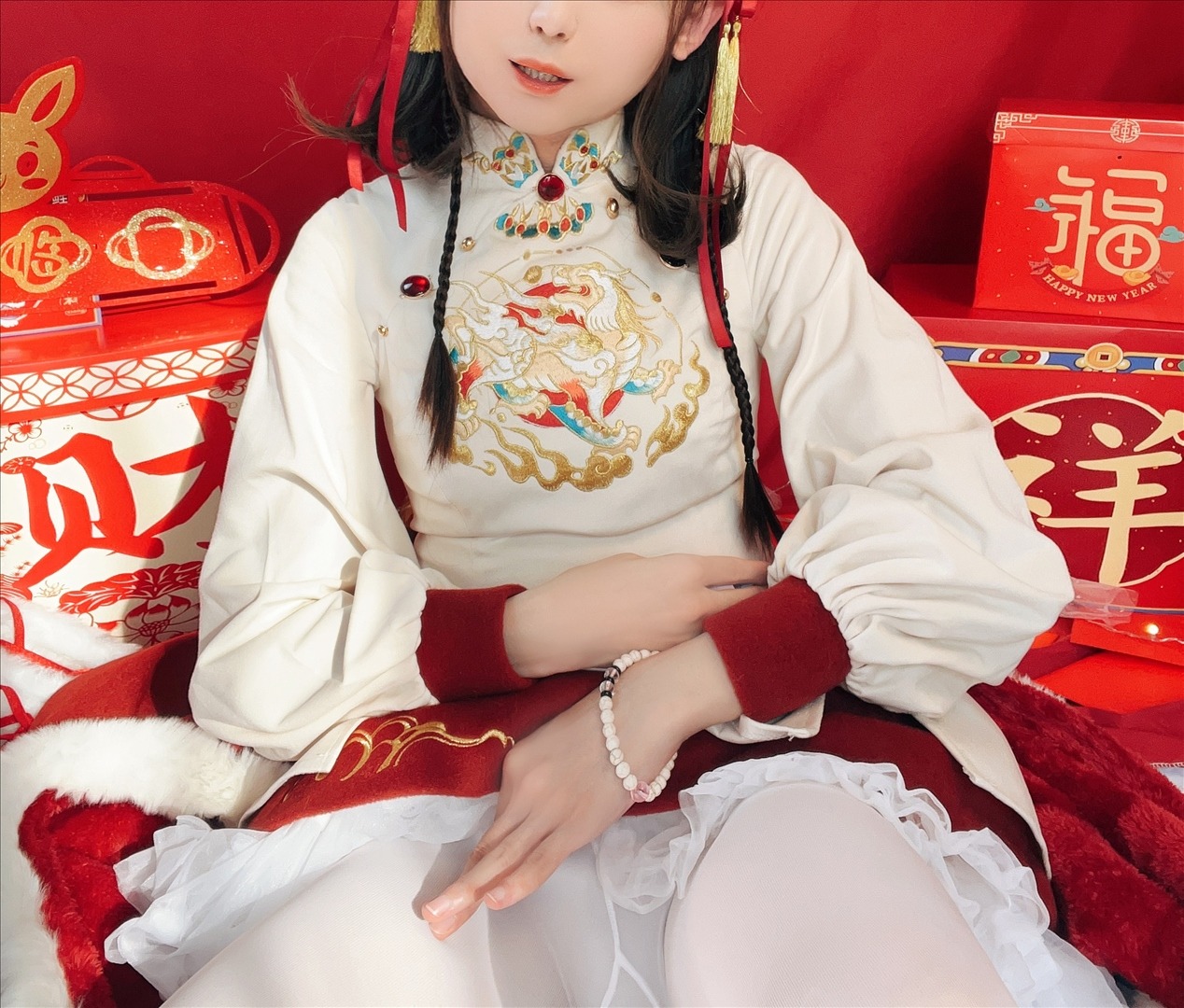 白丝奶糖酱---新年女仆-108P-108P-38759-MB-20240824j-08-25