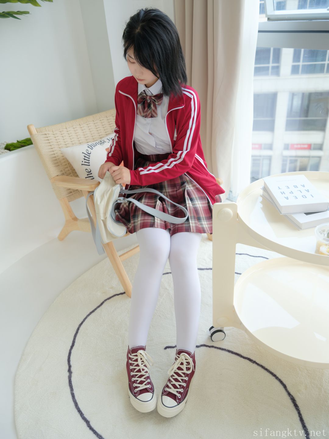 VIP小枫-JK制服-R18-116P1V-582Gpart1-12-30