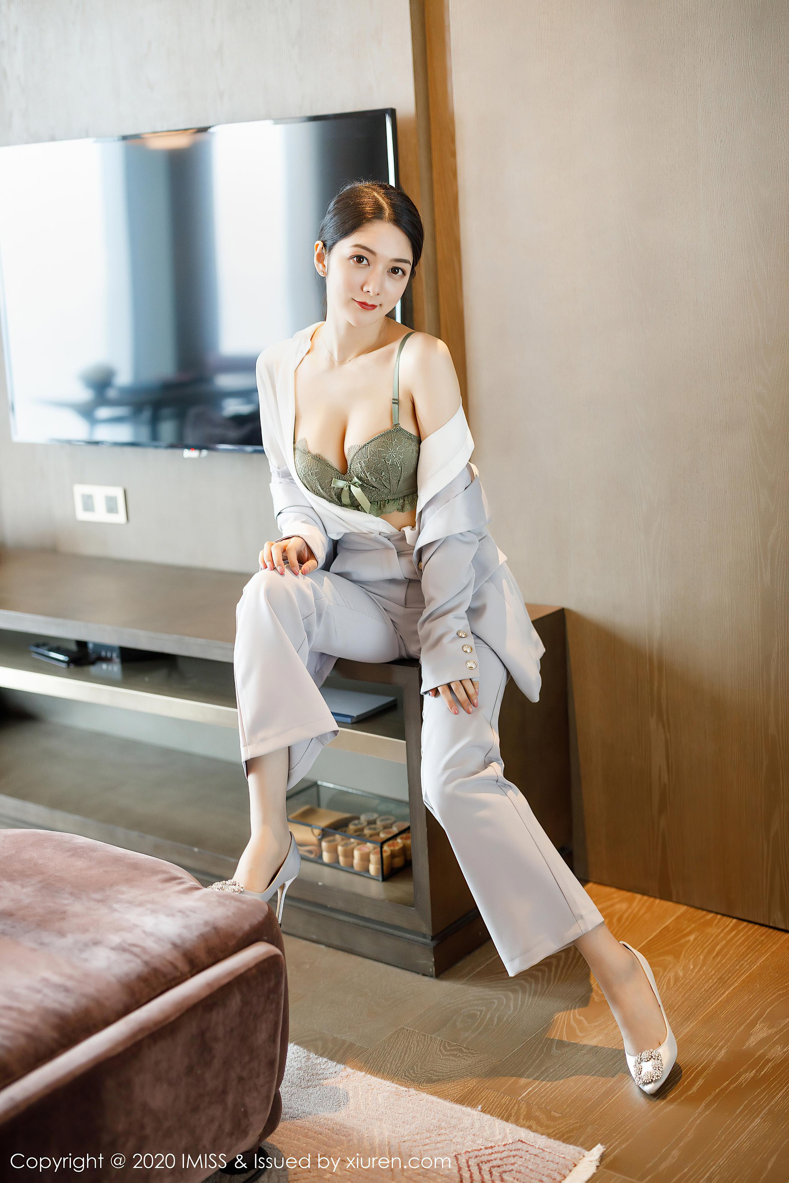 014-IMiss爱蜜社-20200721-VOL483-Angela小热巴-59P-70883-MB-08-23