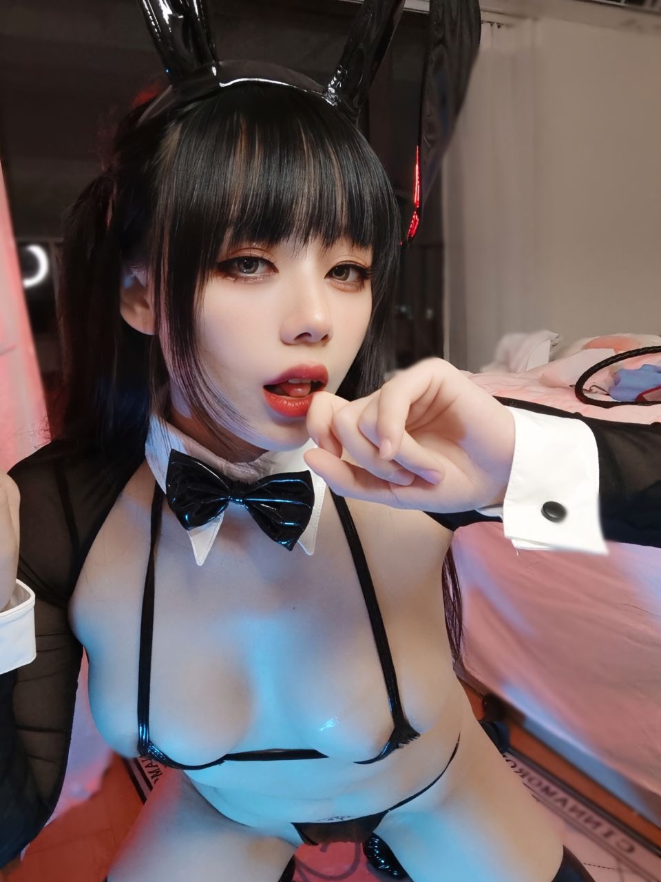 九言-逆兔-22P4V-68MB-02-28