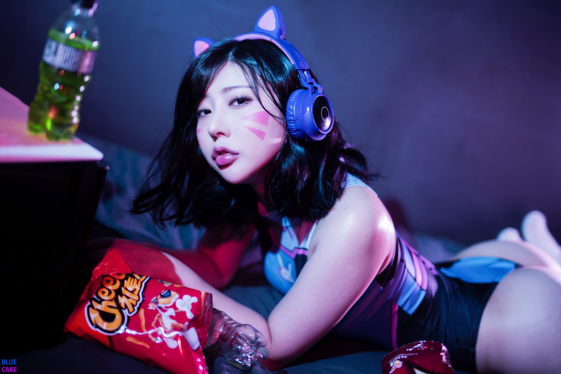 Luci-루시-BLUECAKE-Hello-I-am-DVa-Kim-04-02