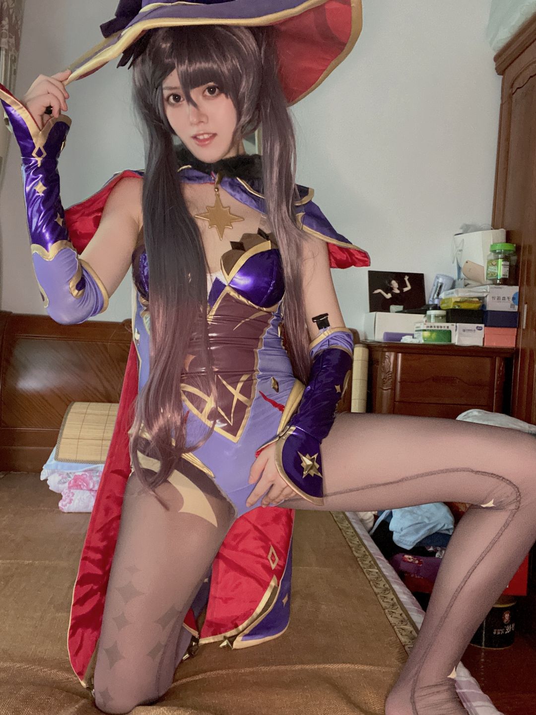 年年---mona13P-3V-525M-01-23