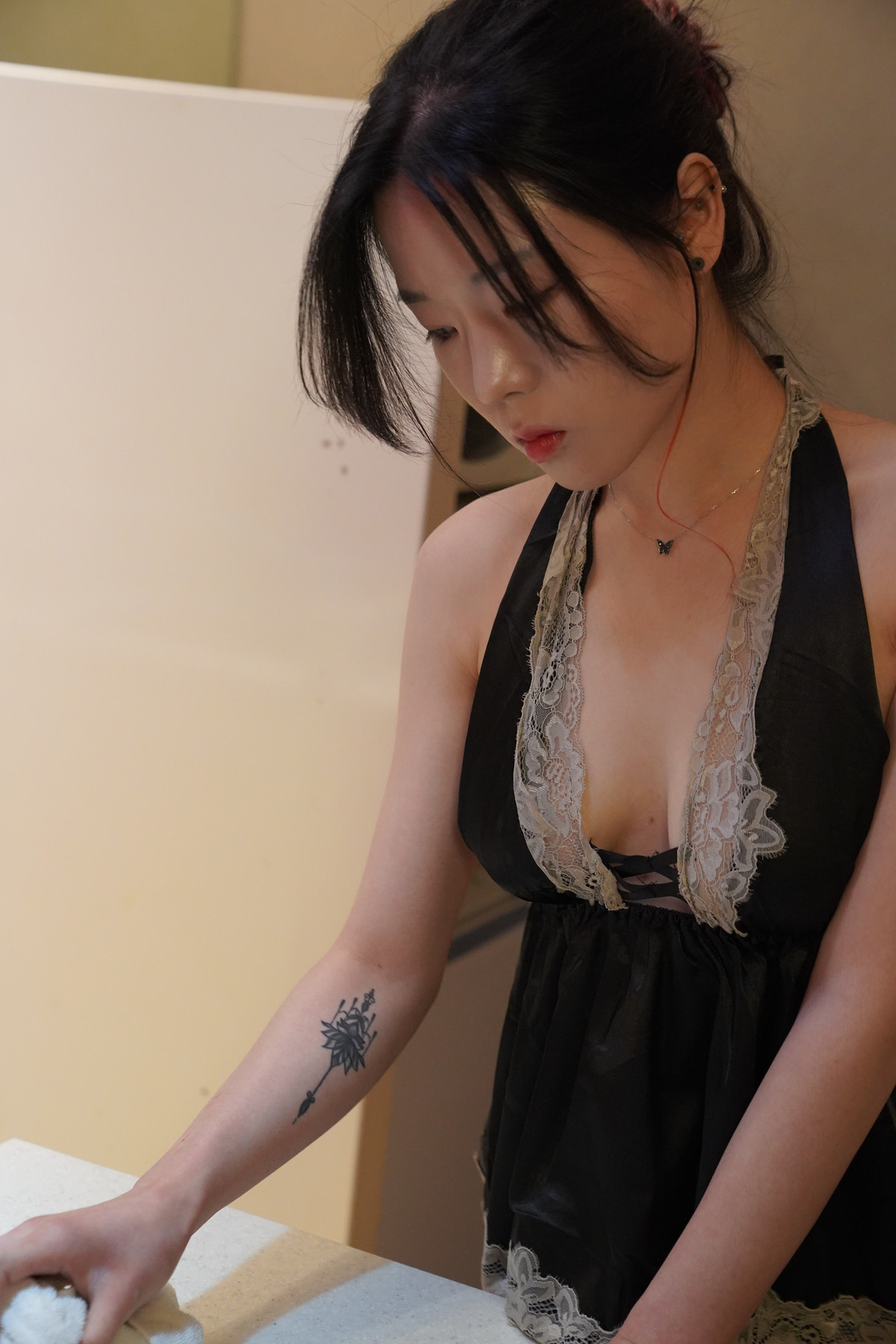 JiWoo-지우-Photobook-Vol01-Set02-08-30