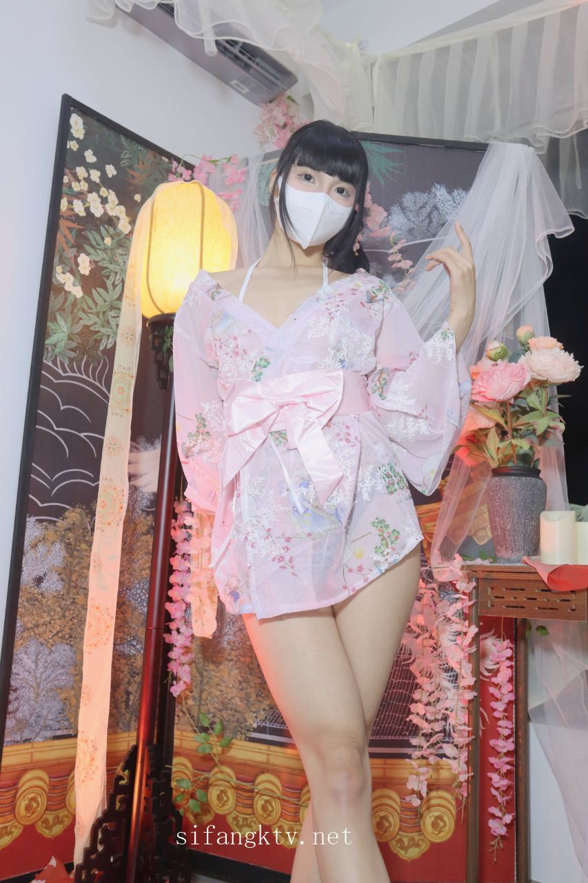 推特福利姬-Miao喵酱-裸舞炮击喷水高潮-02-20