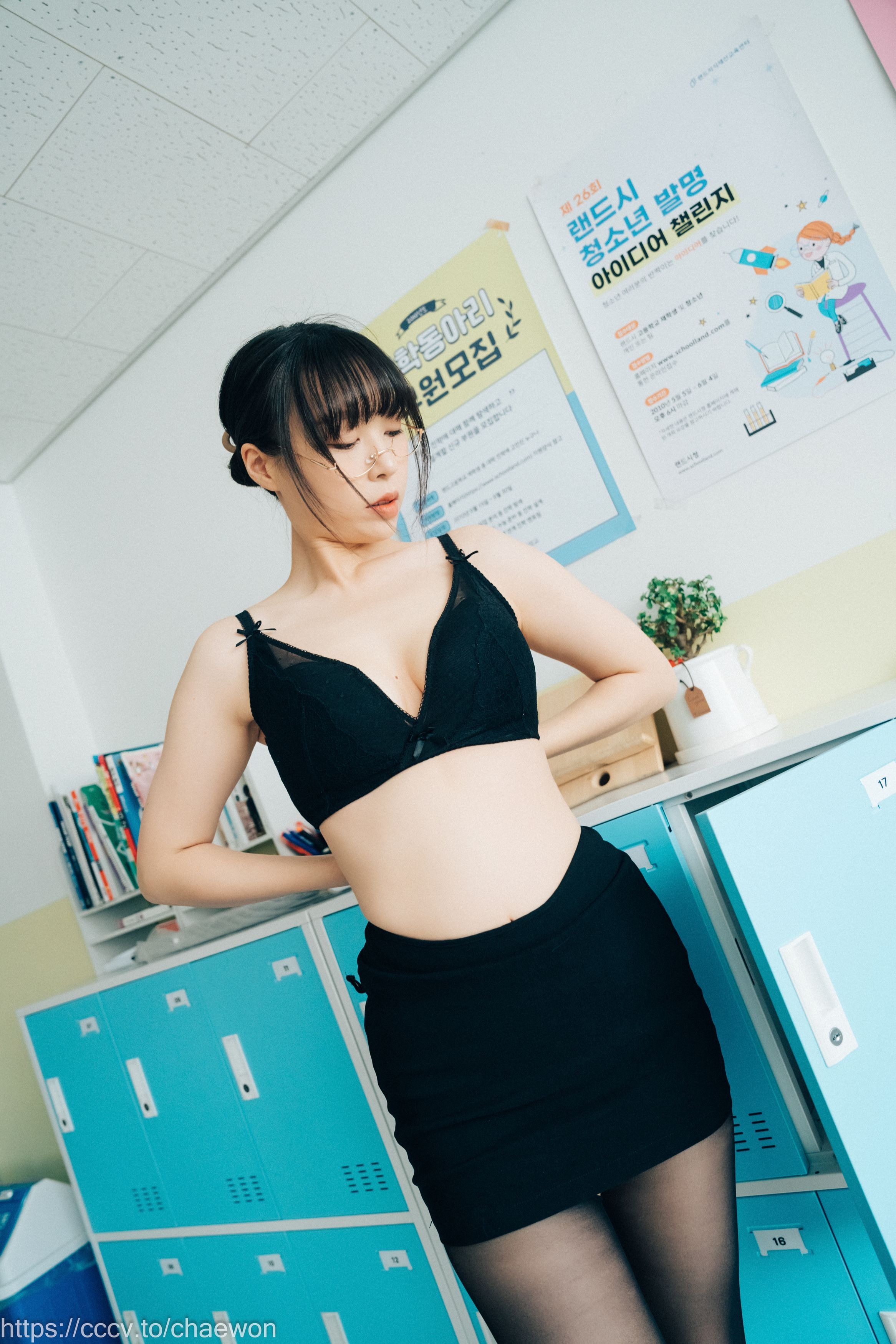 Loozy-Mozzi-모찌--Remedial-Class-Original-Version-205P-09-01