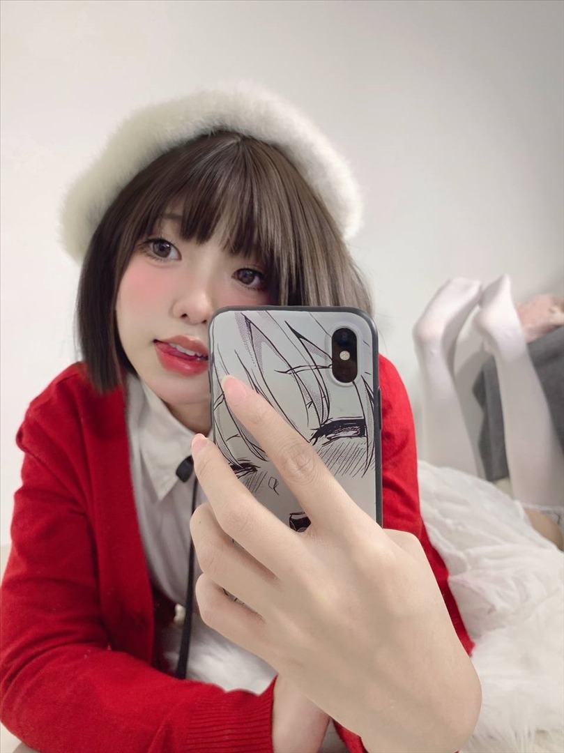 真真u---推特合集-1-432P47V-24752-MB-20240815l-08-17