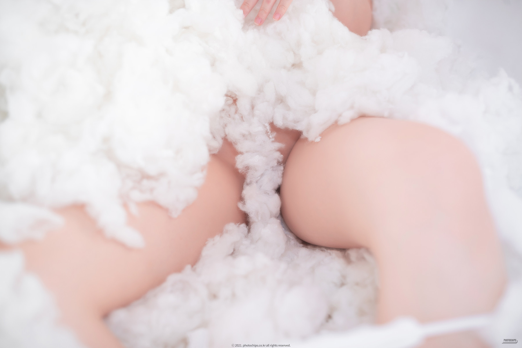 Sia-시아-Photochips-Vol111-Photobook-Set01-08-13