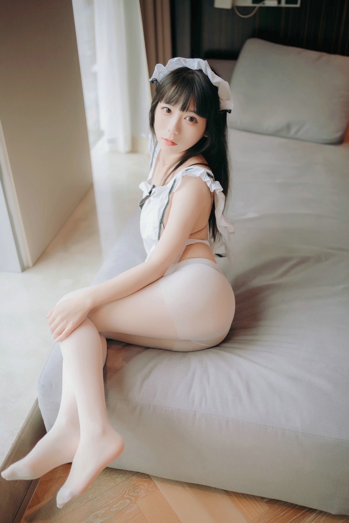 Cosplay-Usejan蓝蓝-小厨娘-01-28