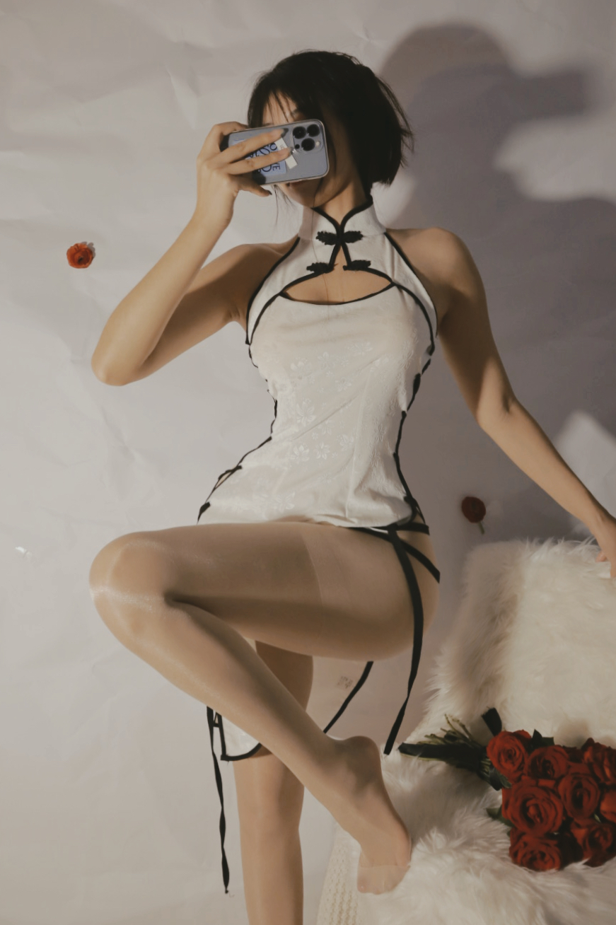 009纪念小小v5--微密圈系列-旗袍油丝32P-744M-08-29