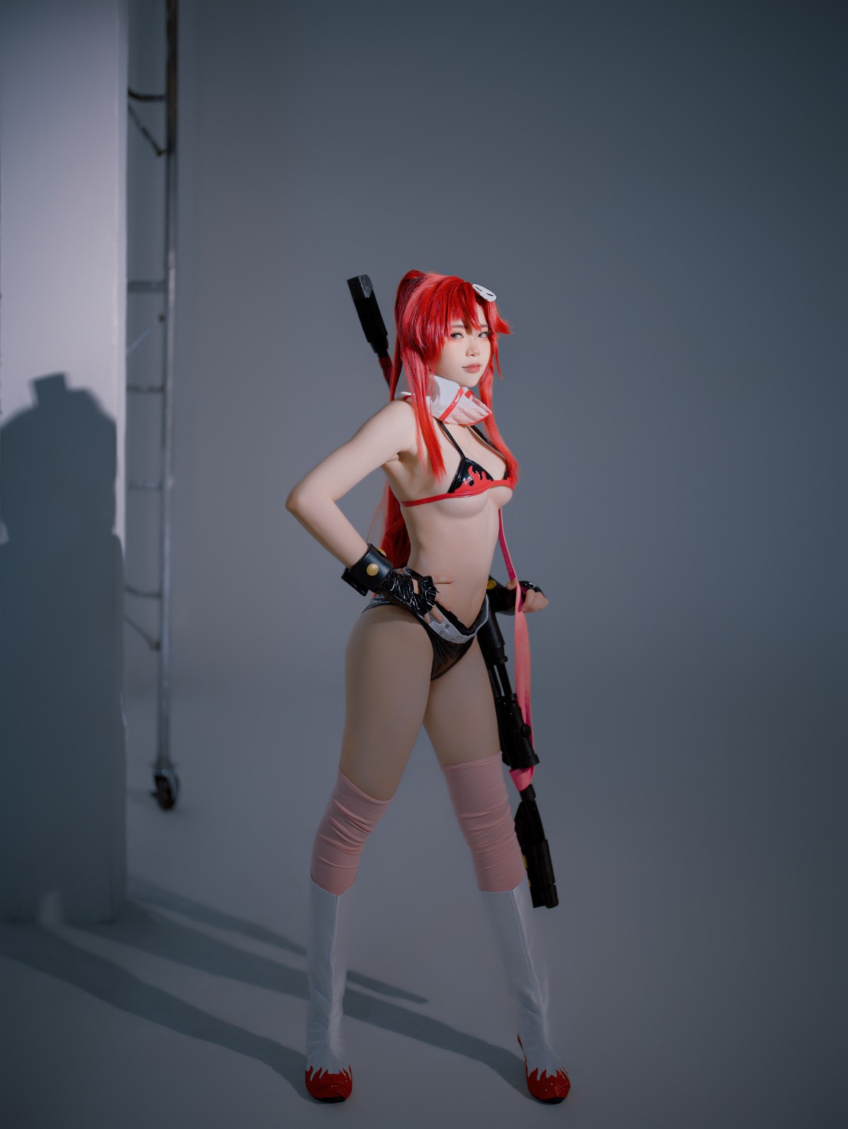 Cosplay-ZinieQ-Yoko-Littner-01-08