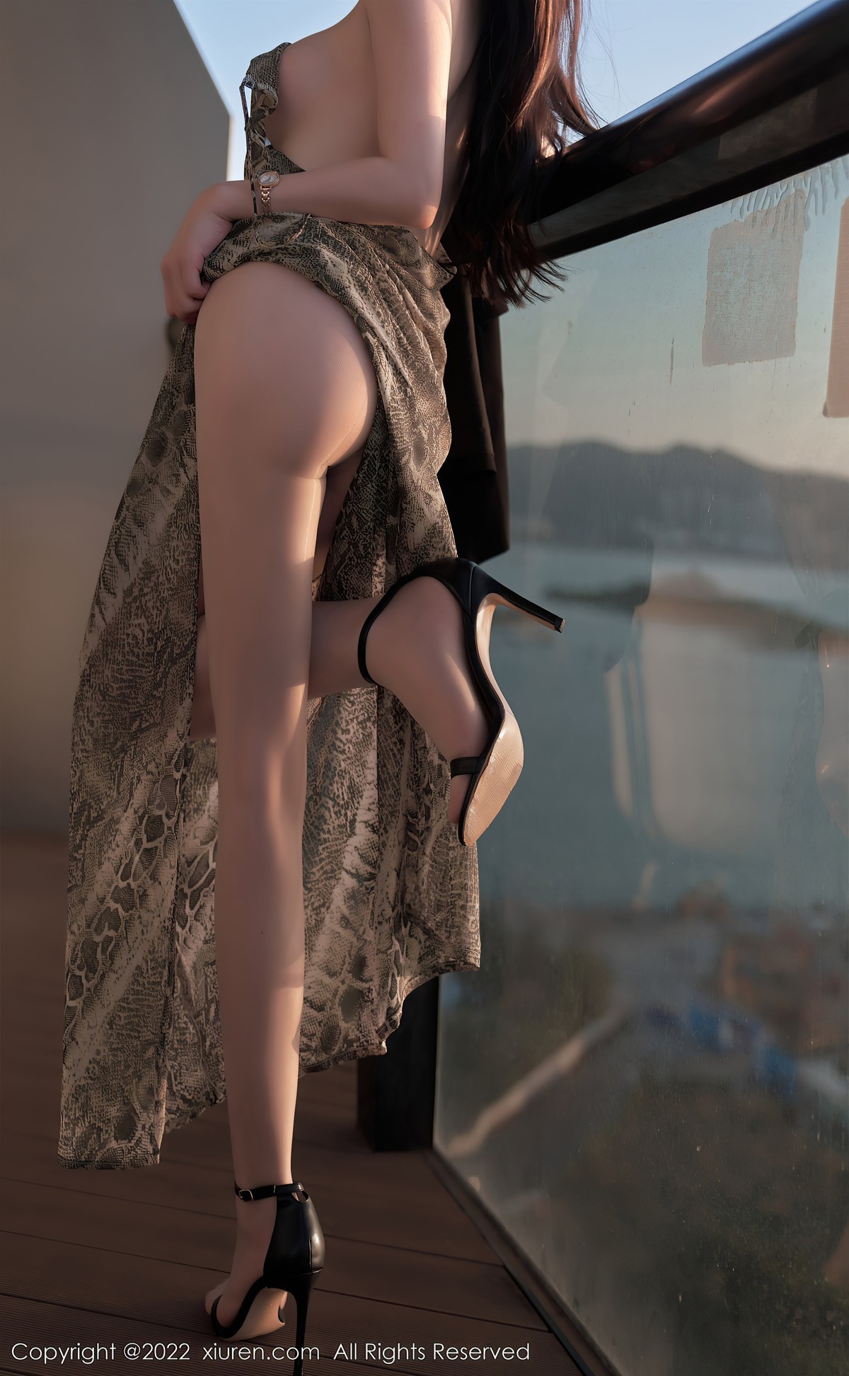 XiuRen秀人网-No4676-周于希Sally-05-01