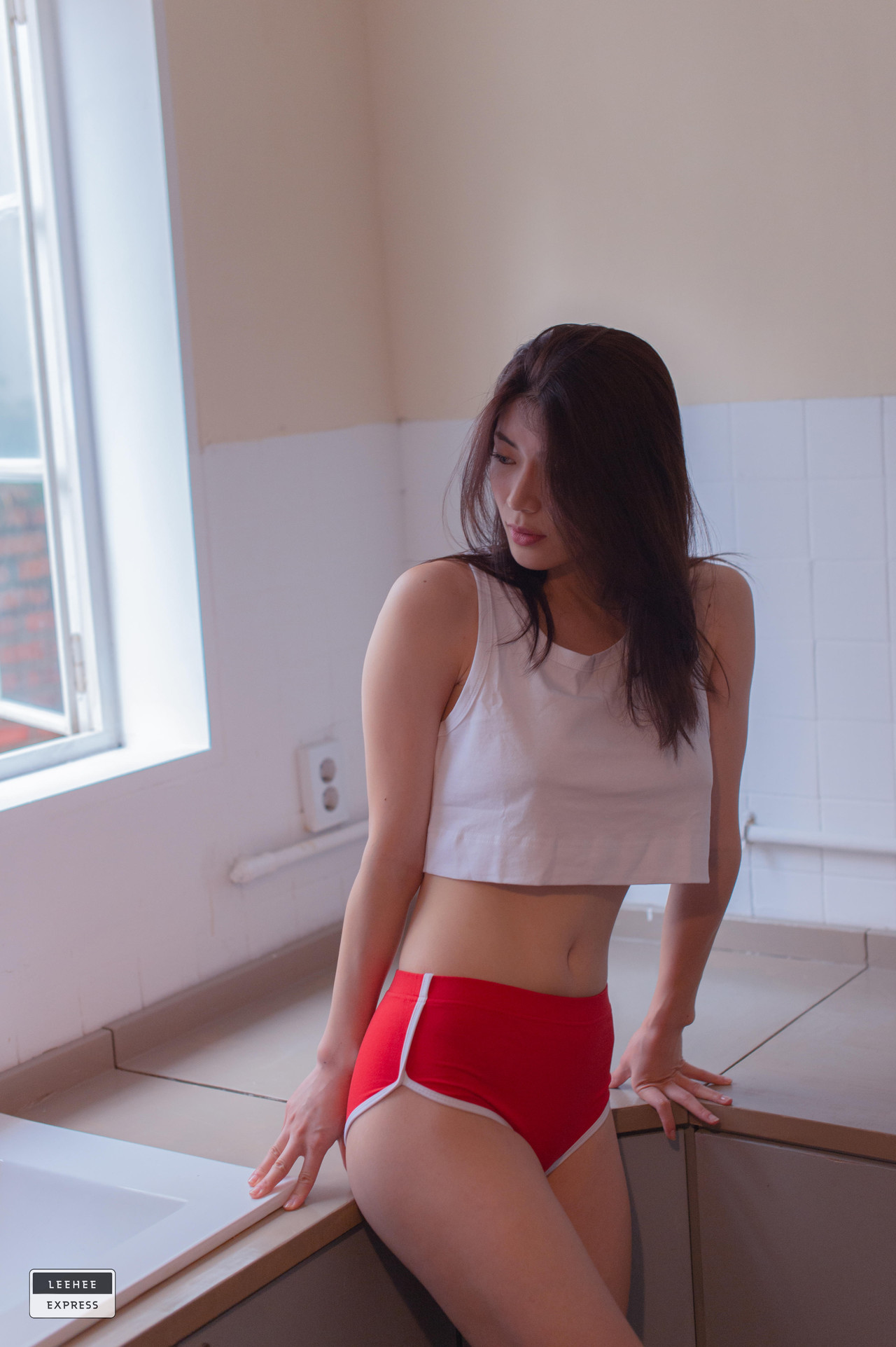 MinE-민이-LEEHEE-EXPRESS-LEHF-032-12-12