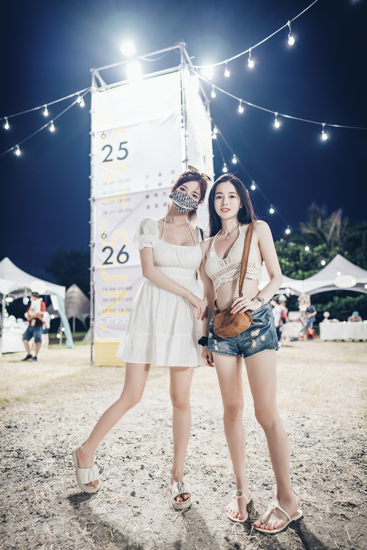 三位女神全裸合體-宅女辰辰與她的兩隻貓咪飄飄-妍妍的性生活-Set02-08-24