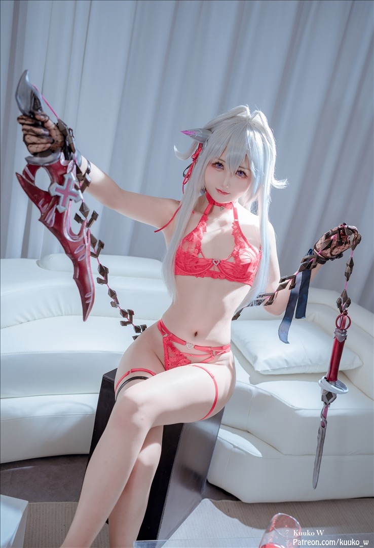 Kuuko-W---Thelema-Nutriscu-31P-23959-MB-20240828b-08-29