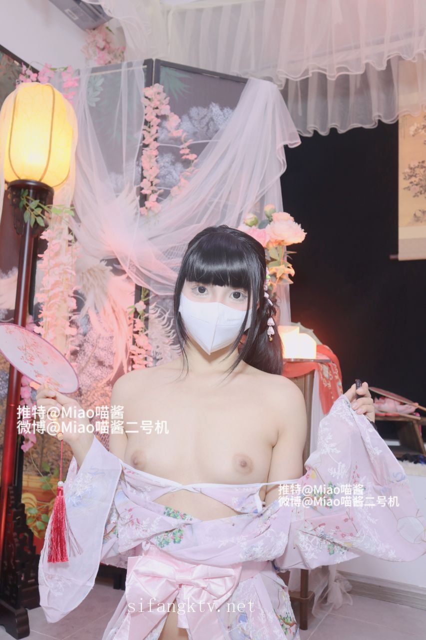 推特福利姬-Miao喵酱-裸舞炮击喷水高潮-02-20