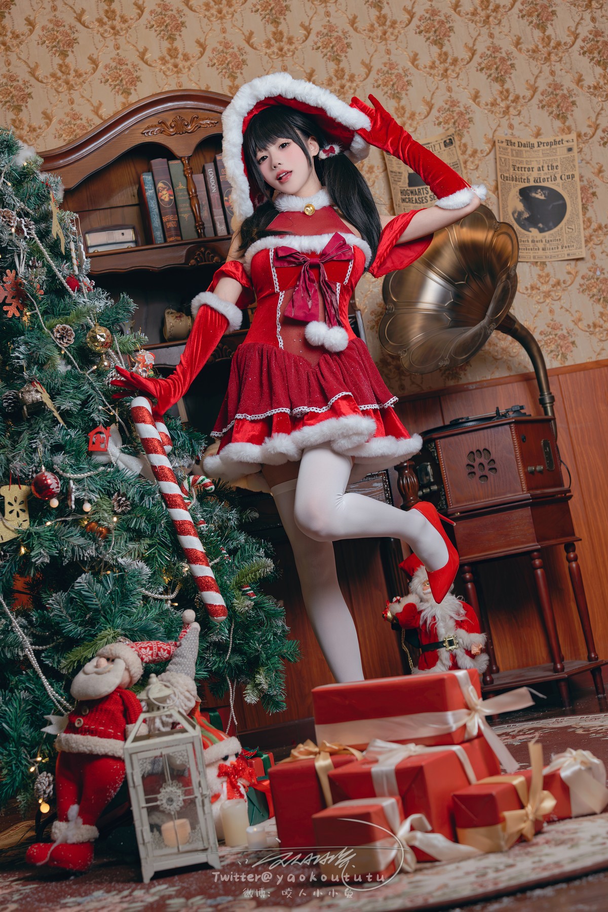 Cosplay-黏黏团子兔-魔女圣诞夜-Christmas-Eve-Set01-12-22