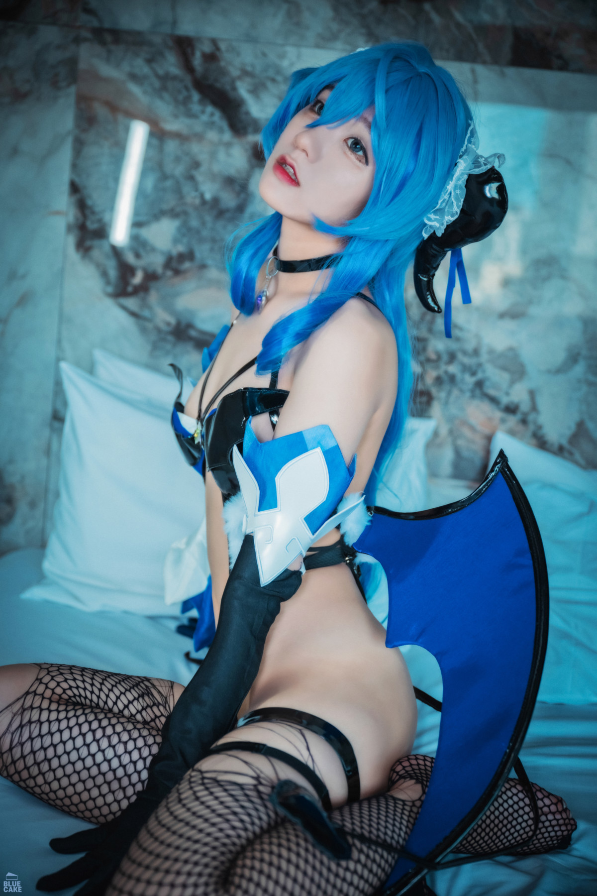 Jeong-Jenny-정제니-BLUECAKE-Vol10-8220Sleeping-with-Ganyu8221-Set02-10-18