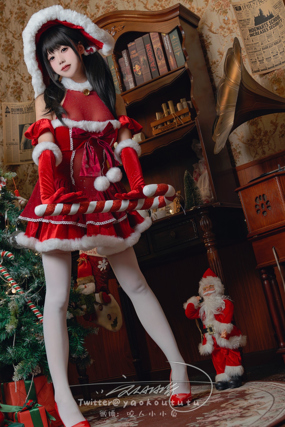 Cosplay-黏黏团子兔-魔女圣诞夜-Christmas-Eve-Set01-12-22