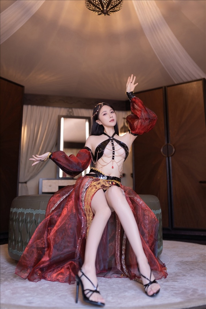 鱼子酱Fish--舞娘-114P-111-GB-20240809p-08-10