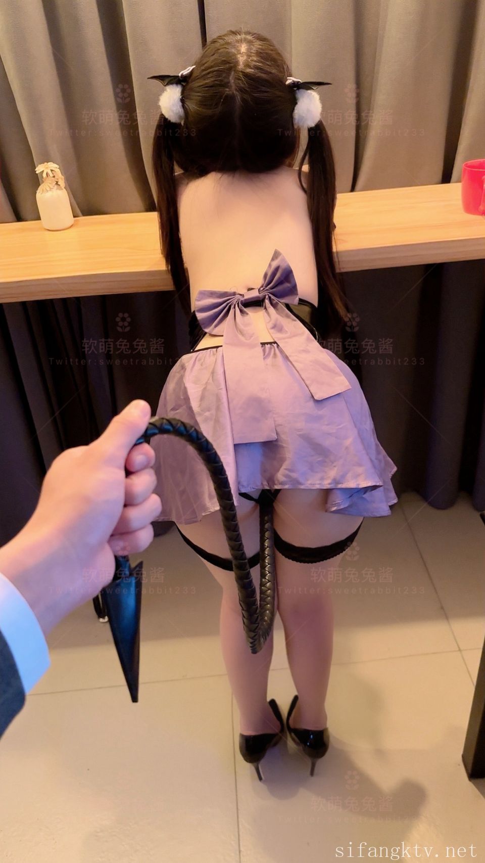 软萌兔兔酱-魅魔的玩具-01-28