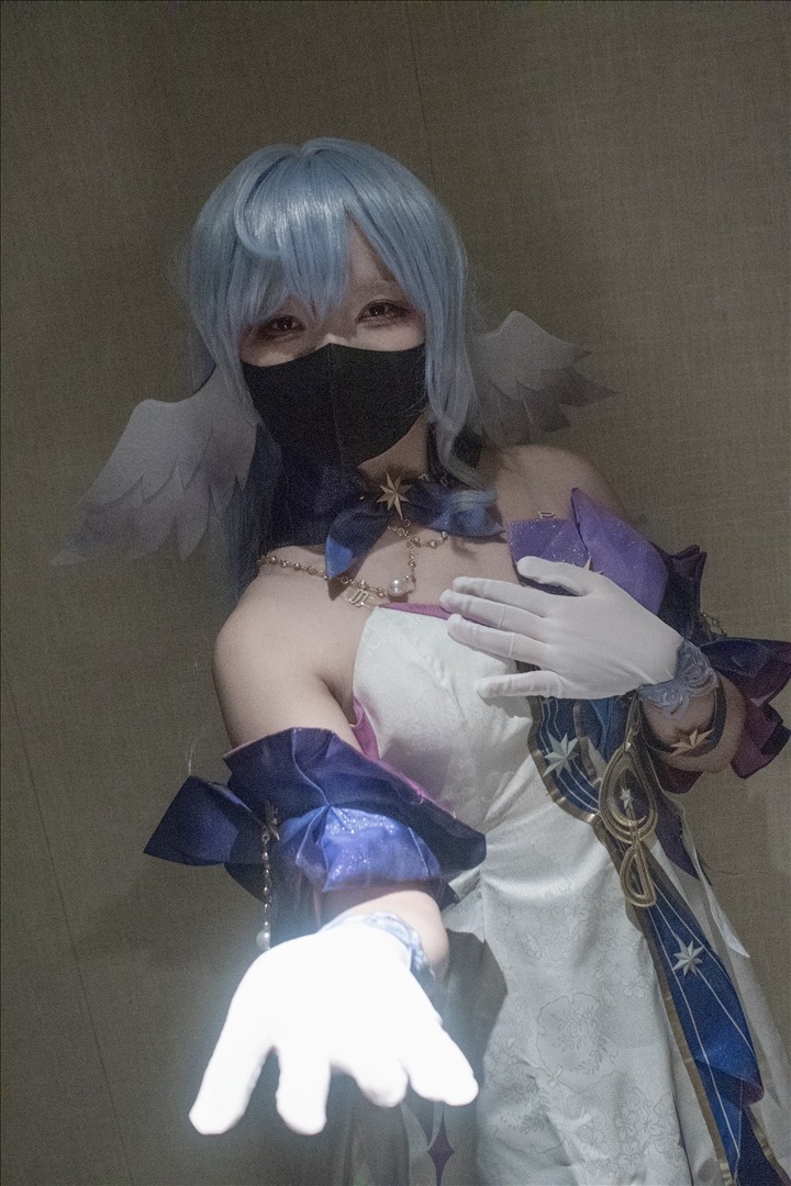 少女映画---知更鸟-120P1V-120P-1V-70501-MB-20240811m-08-14