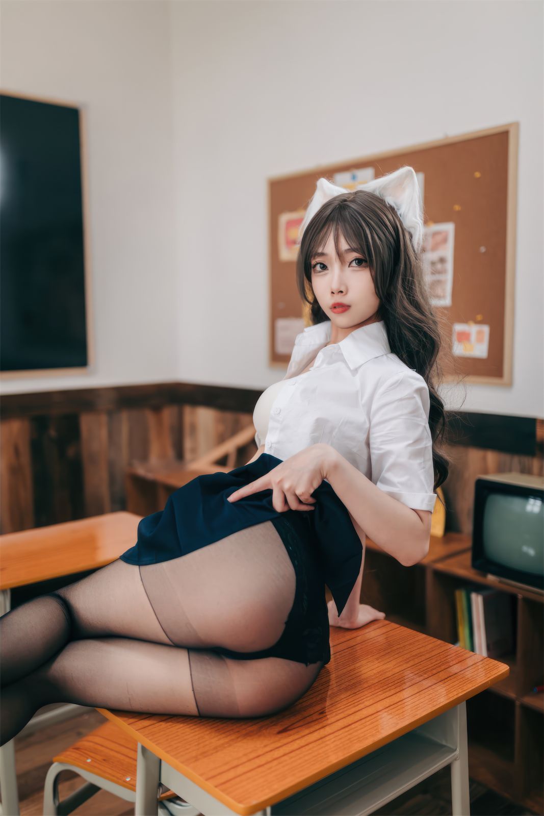 杏仁曲奇---生徒会坏猫猫-52P---294MB-06-25