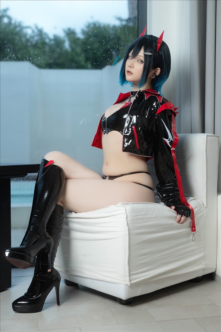 屿鱼---碧蓝航线-胡滕赛车-41P-20240822ab-41P-11917-MB-08-23