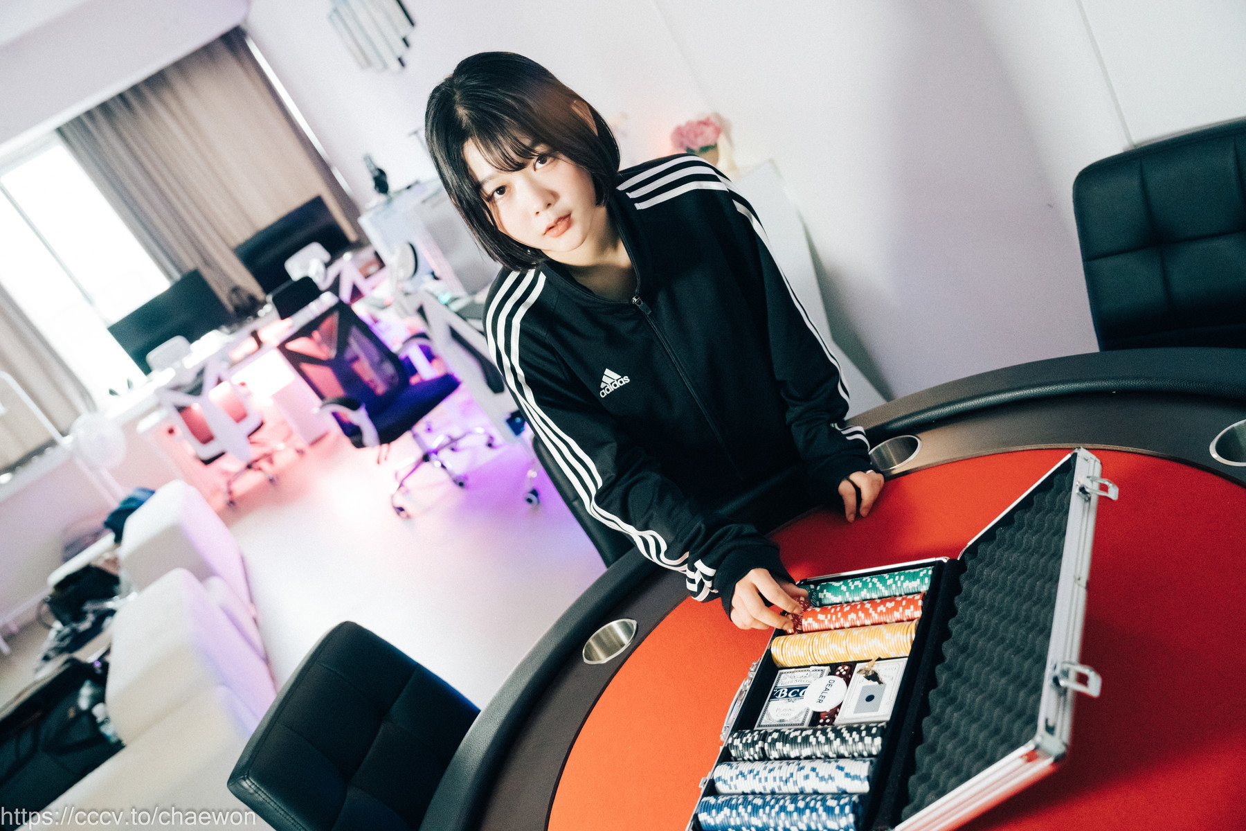 ZIAKwon-권지아-Loozy-PC-Room-With-SP-Set01-08-31