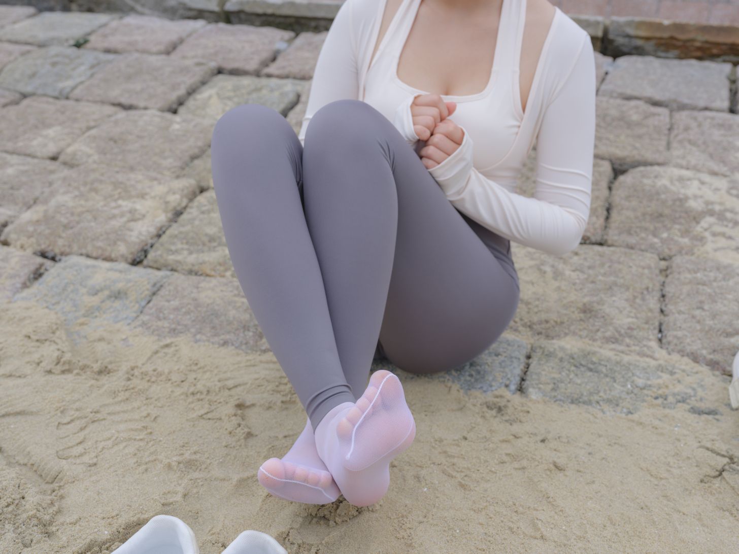 森萝财团-内部-晴涩11-104P1V-05-07