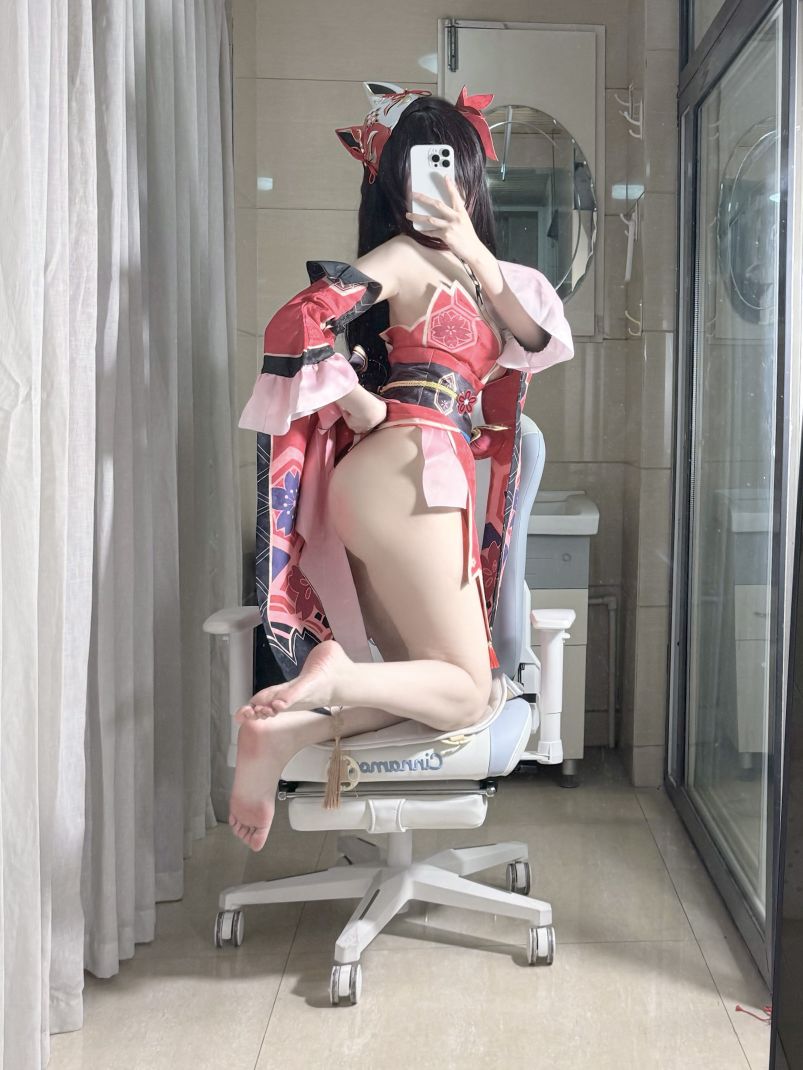 不可爱羚---花火-04-24