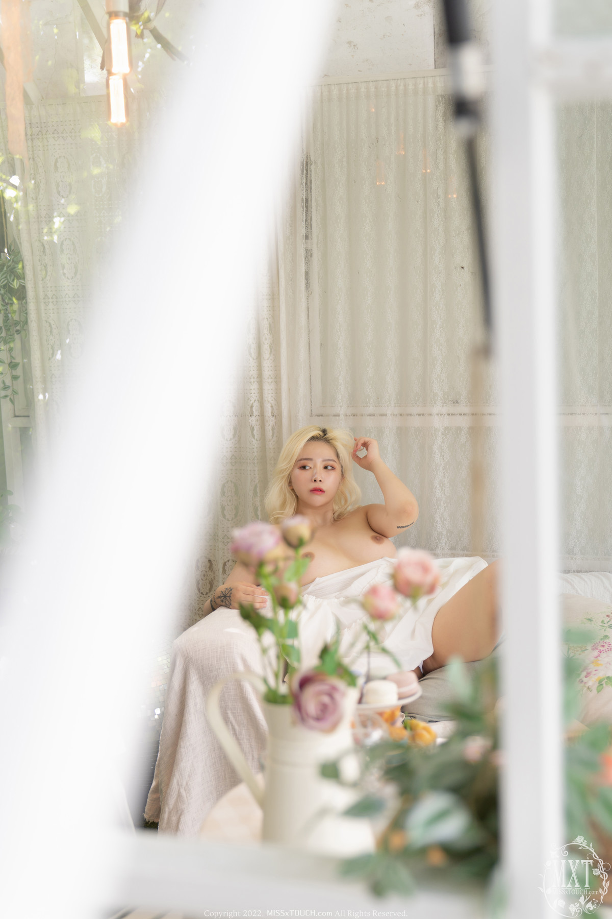 Yuna-유나-MISS-TOUCH-Vol49-Photobook-Set02-10-15