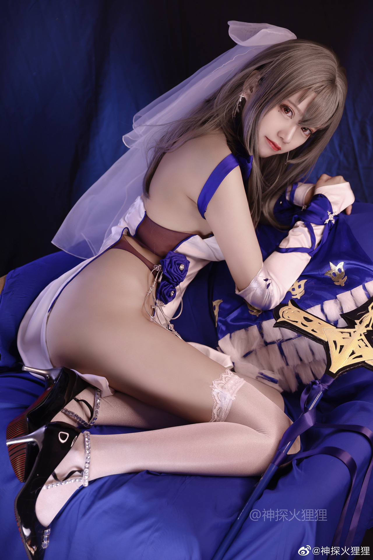 神探火狸狸-碧蓝航线-路易九世换装-华服的圣骑士-10-26