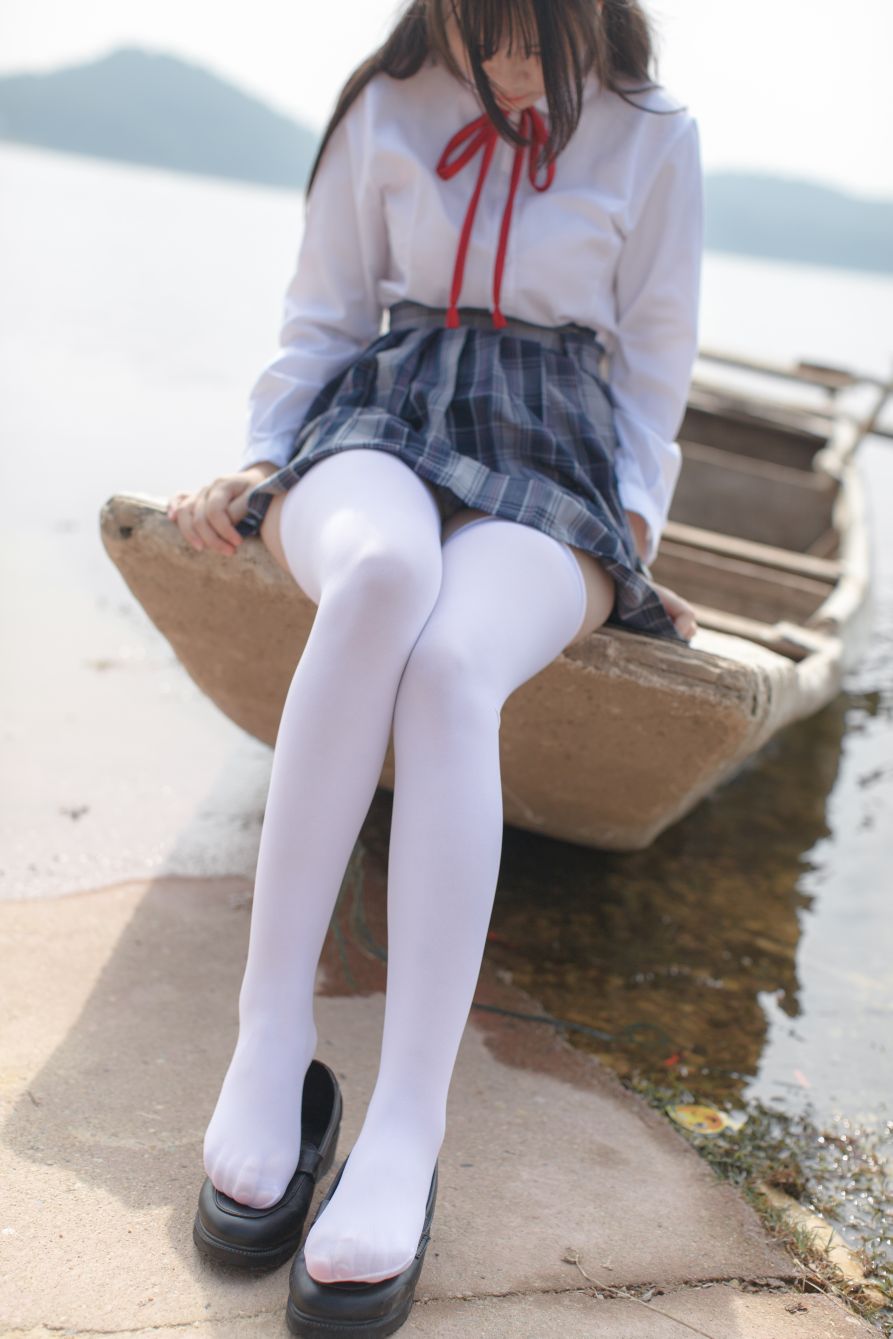 少女秩序写真-EXvol002-白丝格子裙80P-8426M-01-07