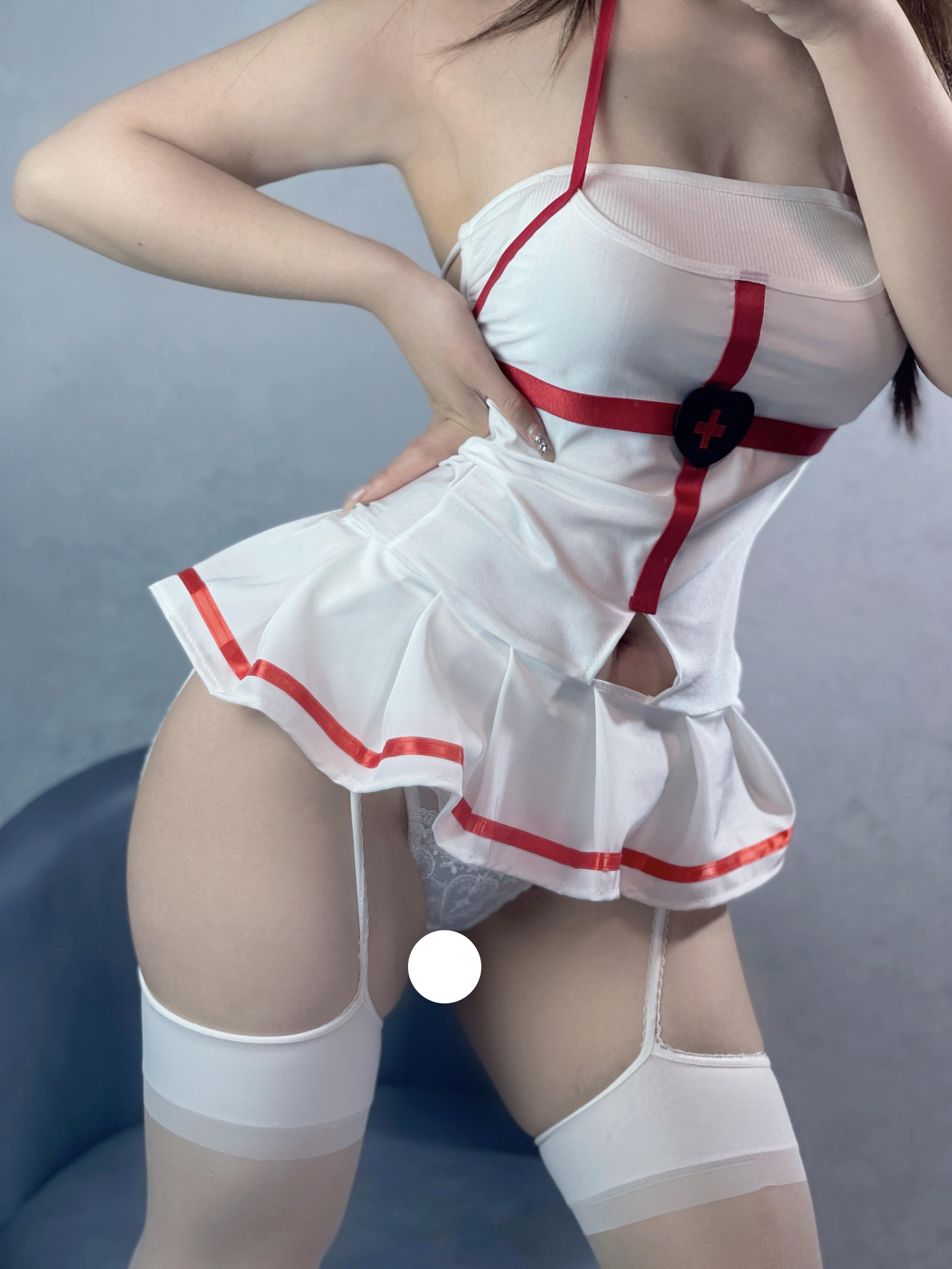 002桃沢樱呀---微密圈-20220523-白丝护士-51P-110M-08-12