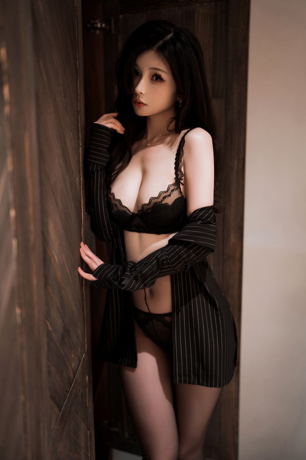 rioko凉凉子-和前辈一起出差吧46P12V-02-29