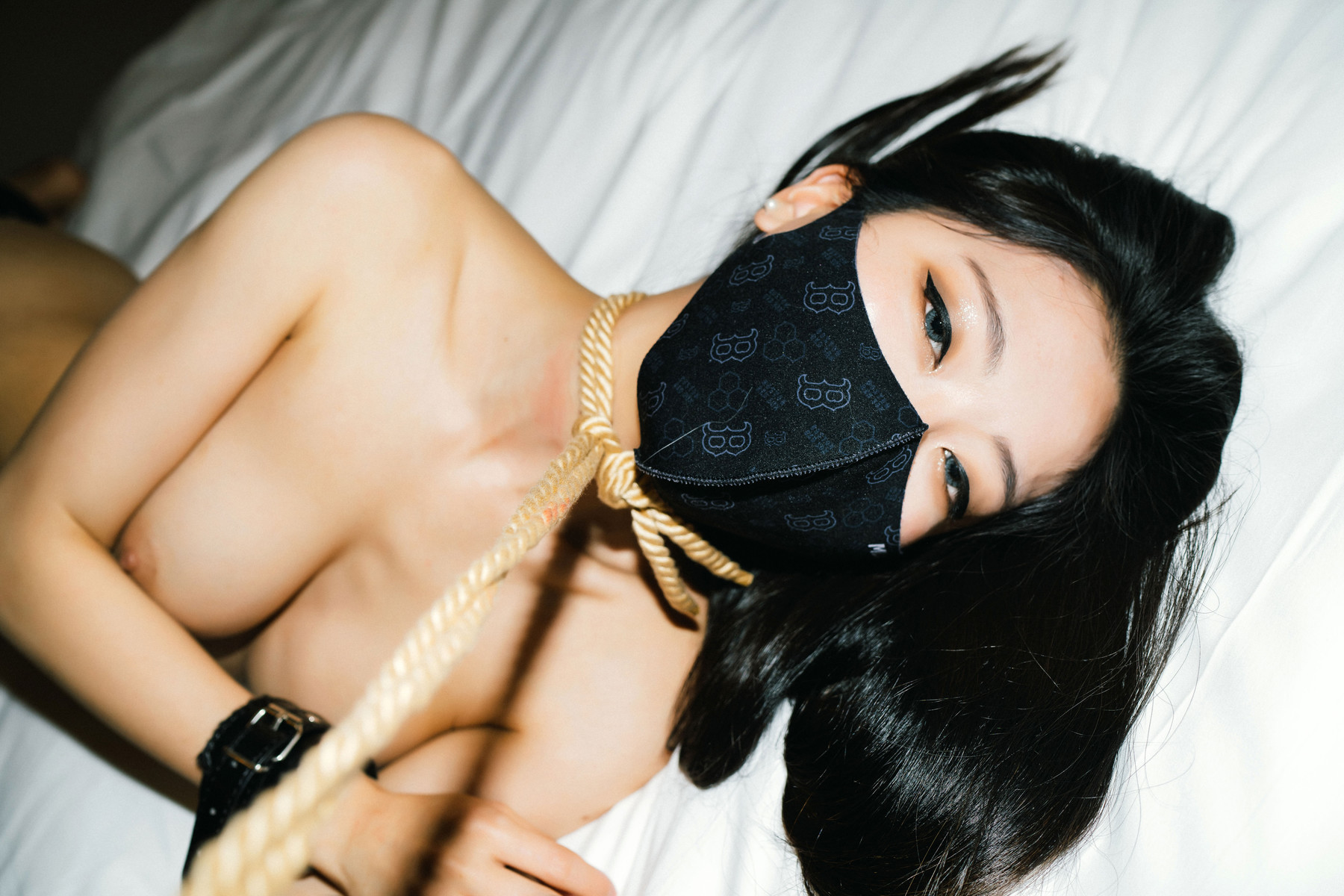 Mona-모나-Moon-Night-Snap-Please-Be-My-Master-Set01-12-05