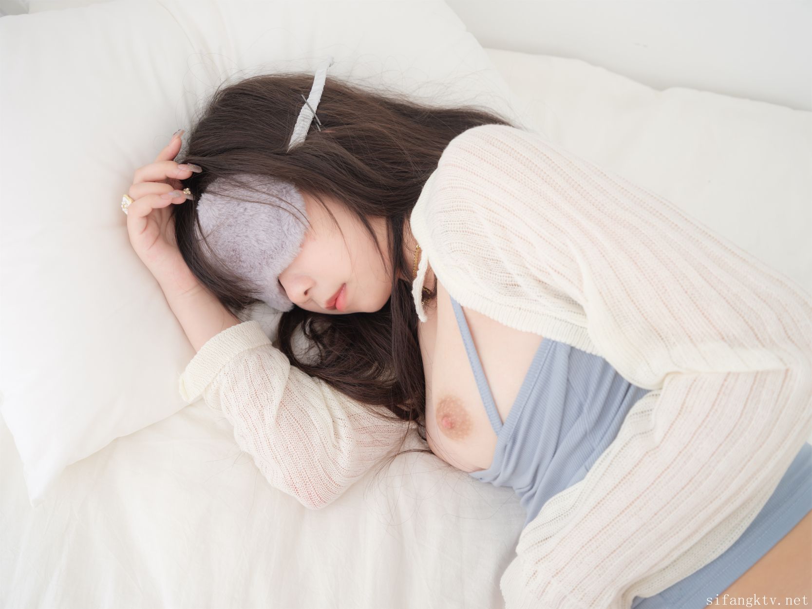 VIP奶昔-居家-R18-143P3V-85G-01-15