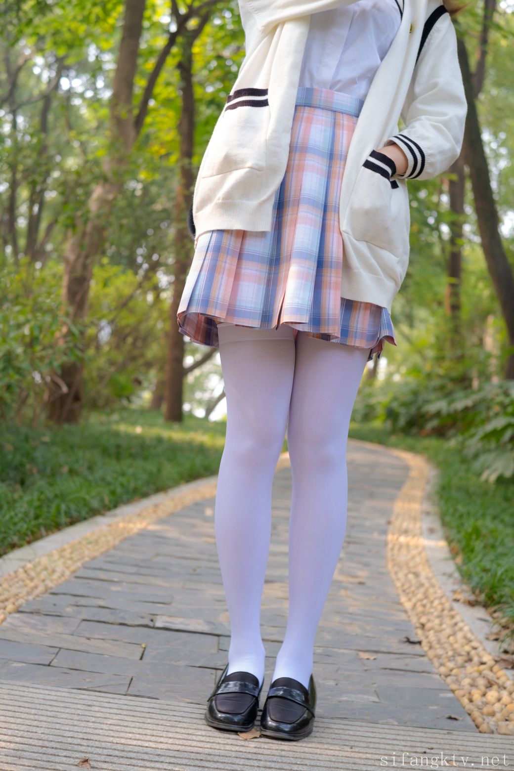 VIP小七-JK-R18-230P1V-372G-01-14