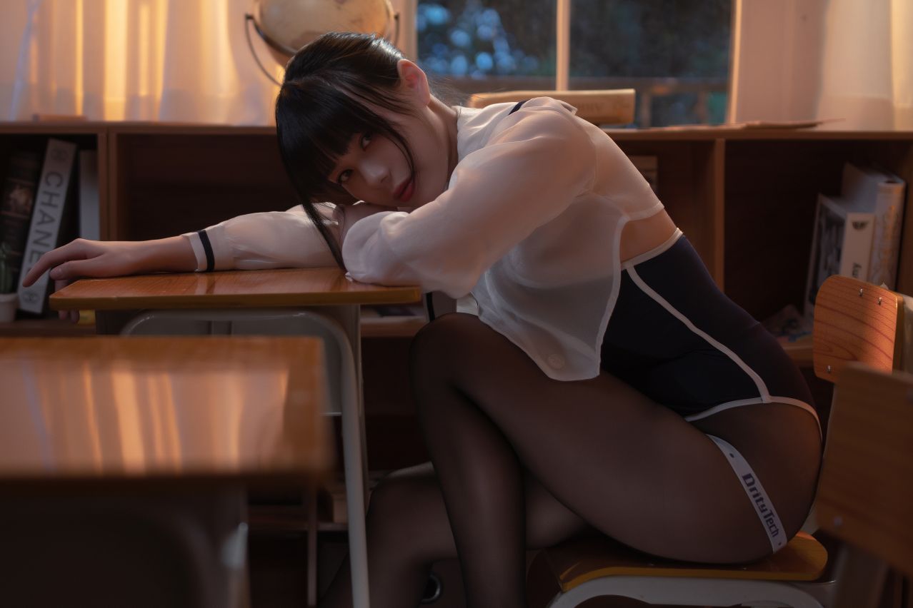 九言---竞泳-01-13