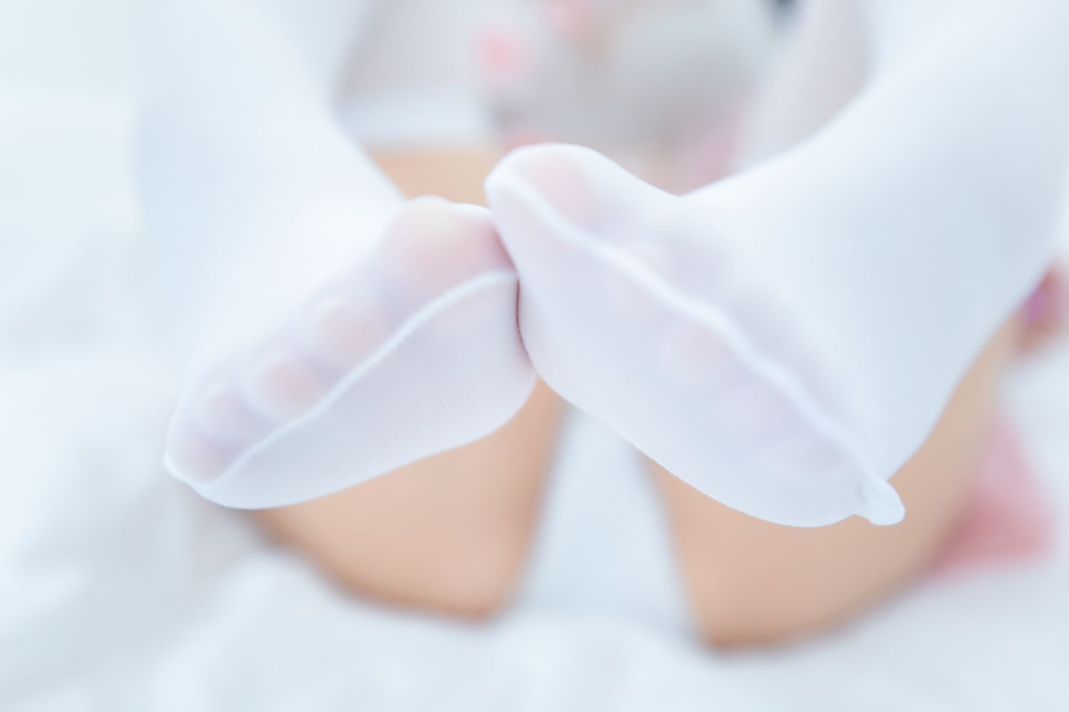 神楽坂真冬-序号33蜜桃雪糕-75P2V-420MB-12-30