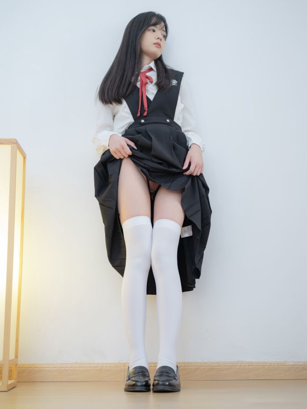 VIP晞可-束缚衣-124P1V-579G-01-23