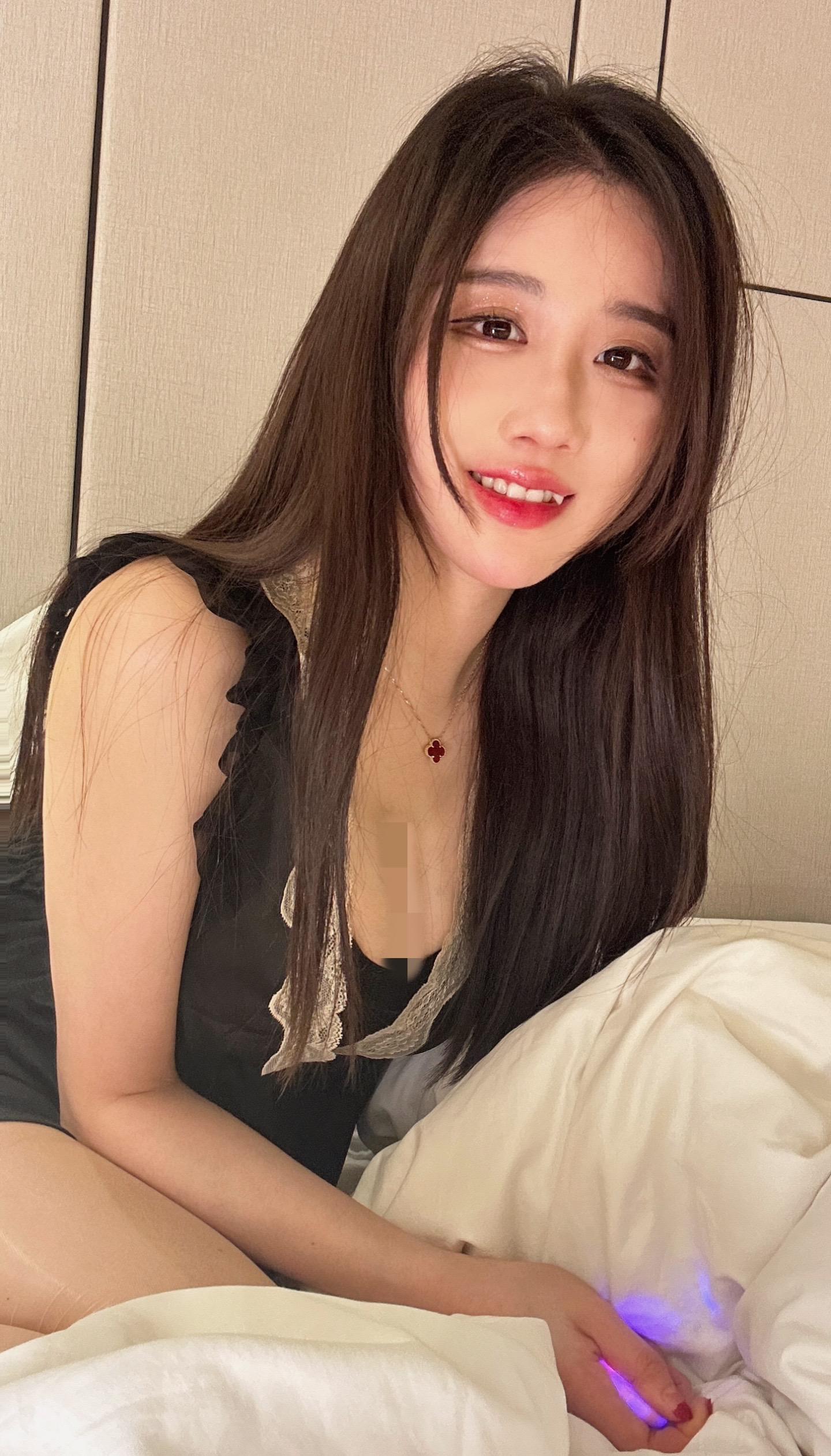 抖音-轩子巨二兔-抖音无水印备份-9P-98V-37977-MB-08-15