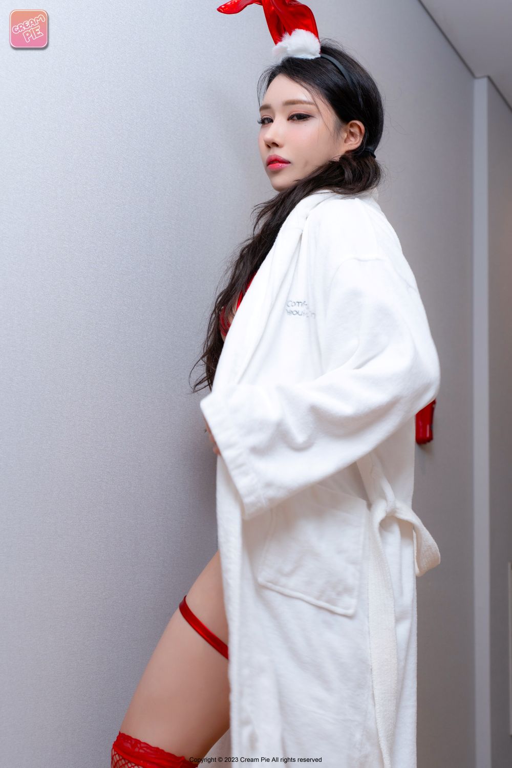 CREAM-PIE-Hani-하니---Training-a-Slave-02-23