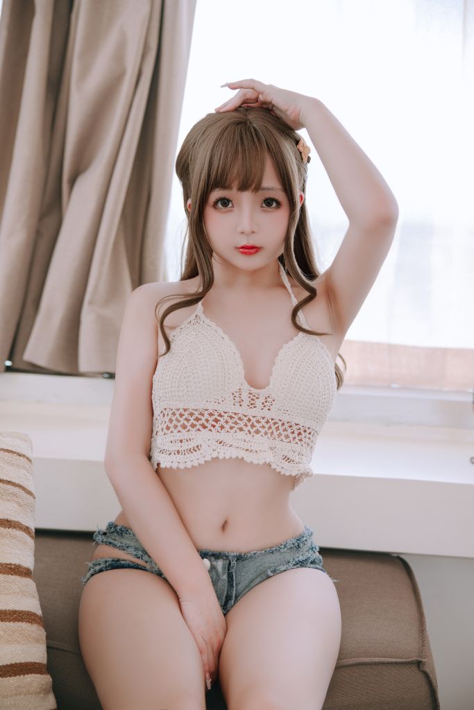 日奈娇-度假-80P-146GB-01-21