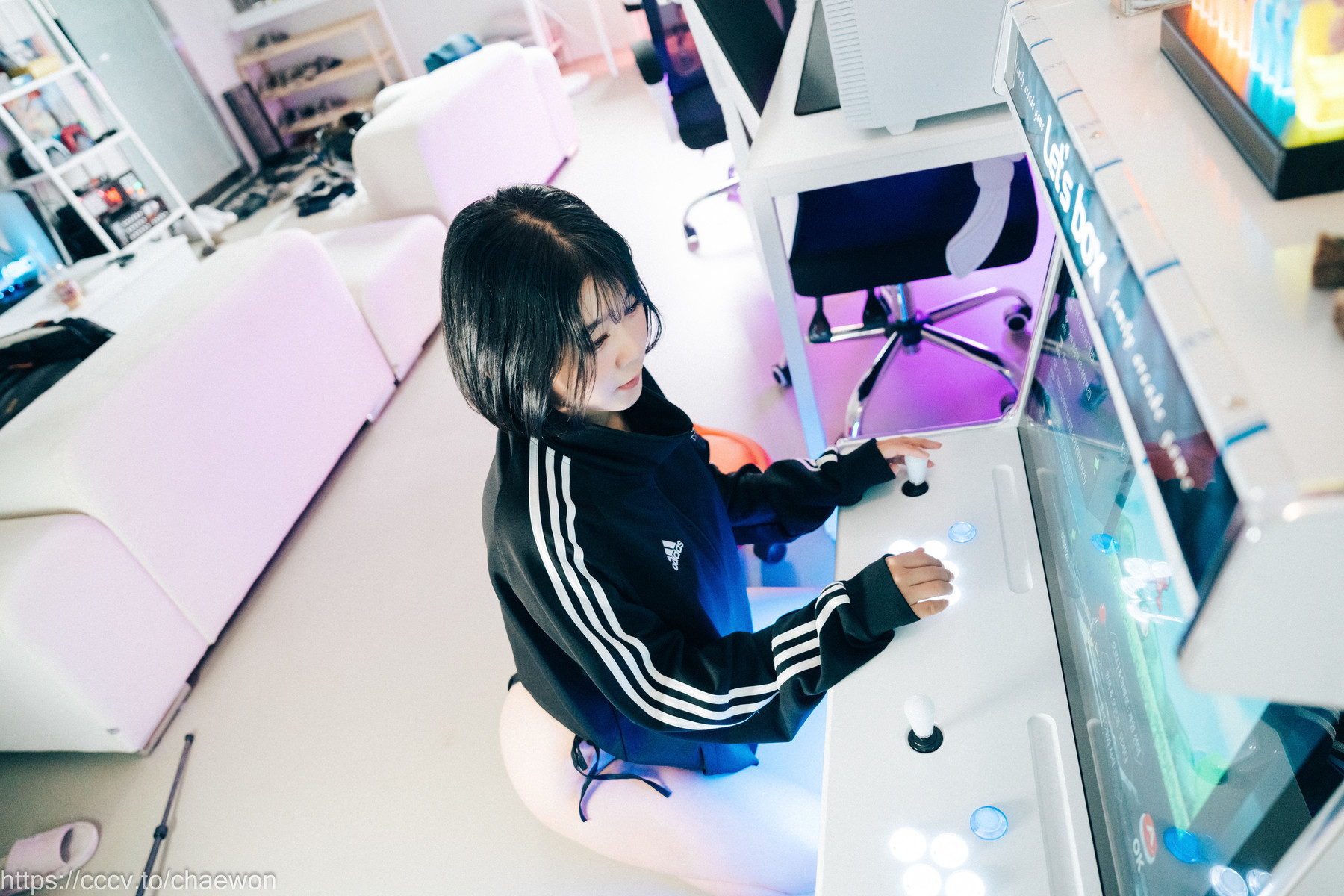 ZIAKwon-권지아-Loozy-PC-Room-With-SP-Set01-08-31